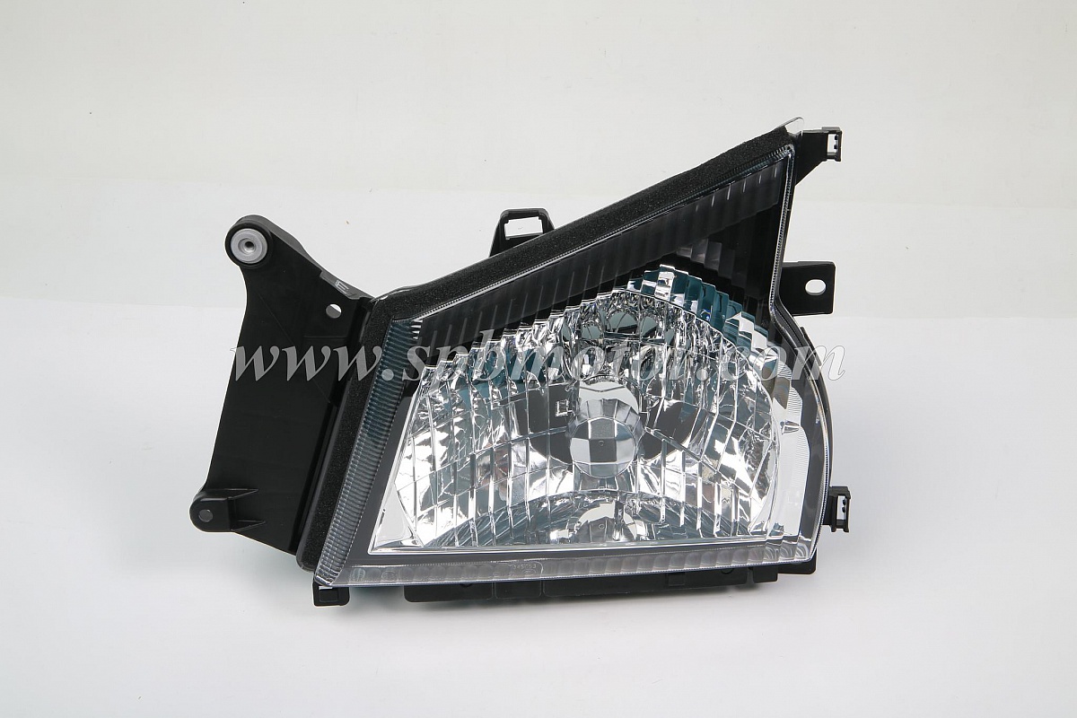 Фара исузу nqr75. Фара isuzu nqr71/75 левая. Лампы в фарах isuzu forward. Фара исузу nqr 90. Фара противотуманная isuzu nqr75.